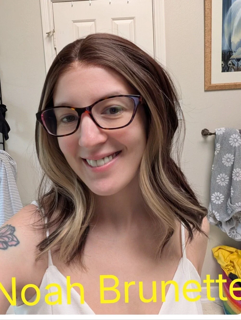 Chelsey Smith Crowns Noah Brunette with Highlights Petite Wig